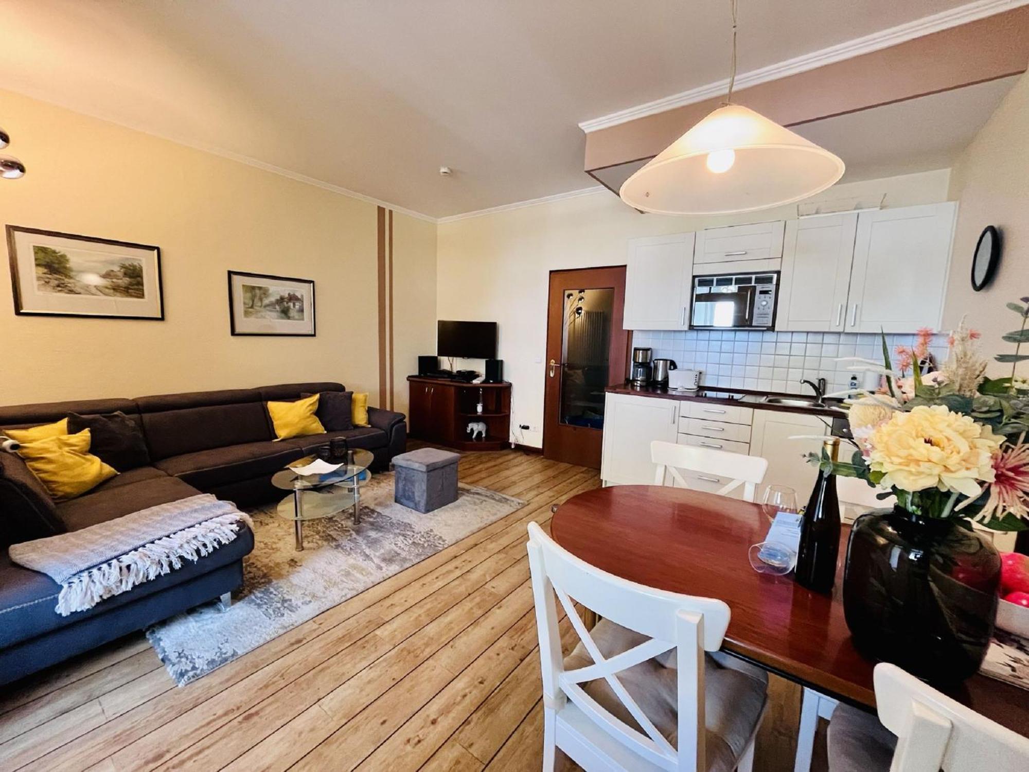 Ferienwohnung Strandlust In Der Villa Seeadler 빈츠 외부 사진